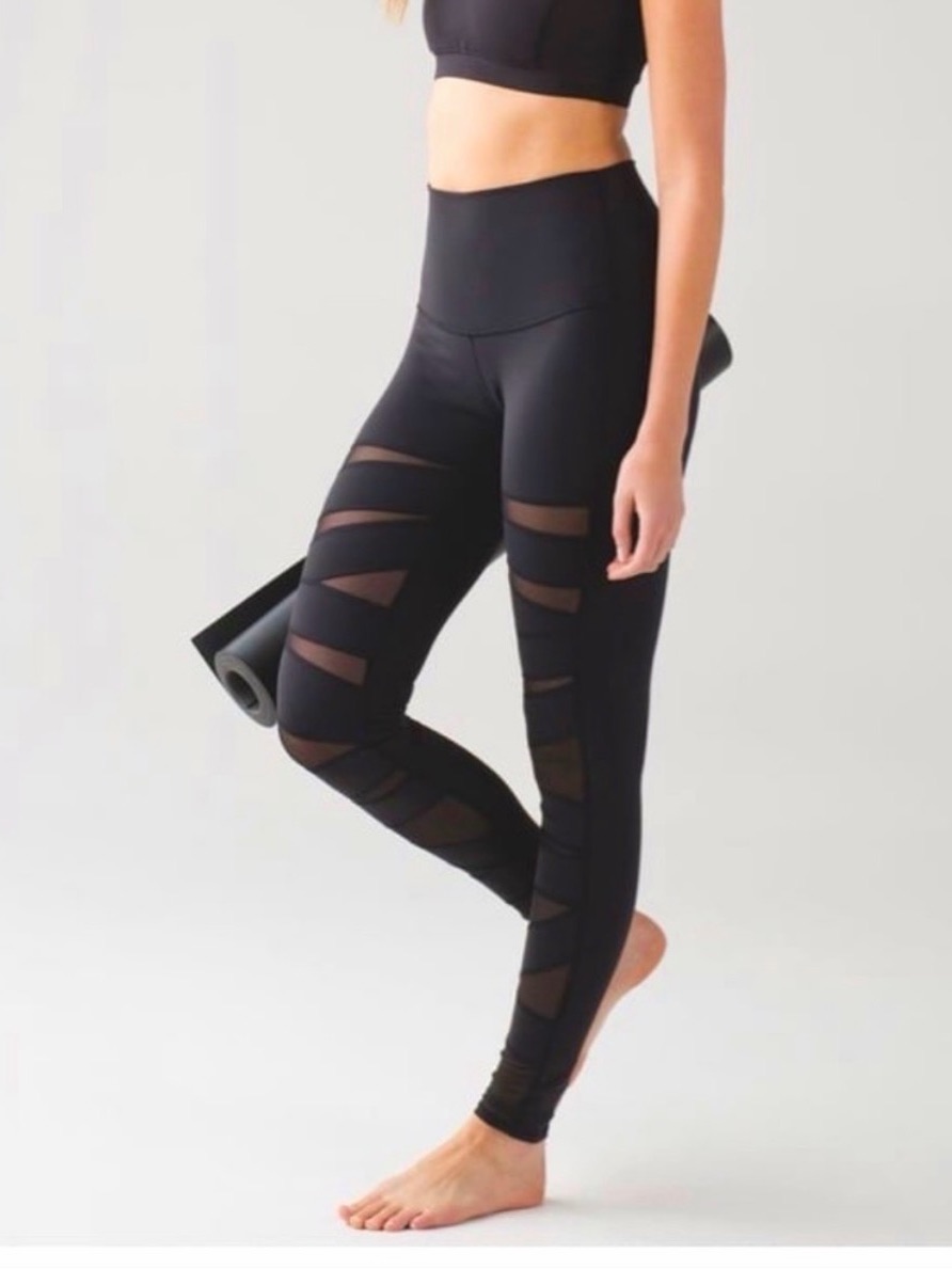 Lululemon Women's Wunder Under Pants (Mesh Leggings) - Size 4